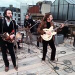 web-los-beatles-tocando-en-terraza